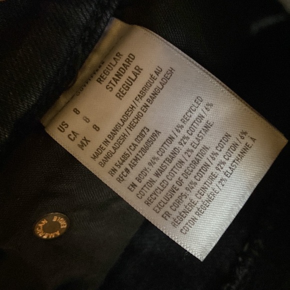 American Eagle High Rise size 8 Ripped Jeans - Picture 7 of 7